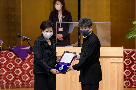 東京都名誉都民顕彰式及び東京都功労者表彰式式典の写真4