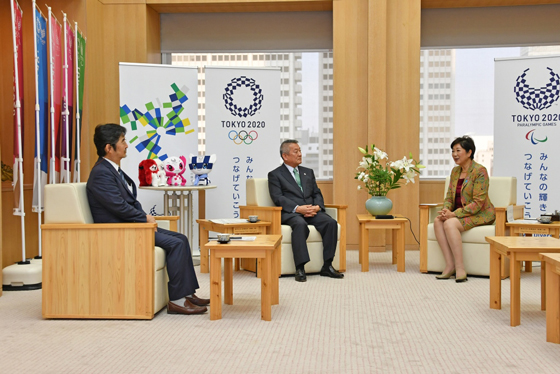 小池知事と国立大学法人東京医科歯科大学吉澤靖之学長の写真2