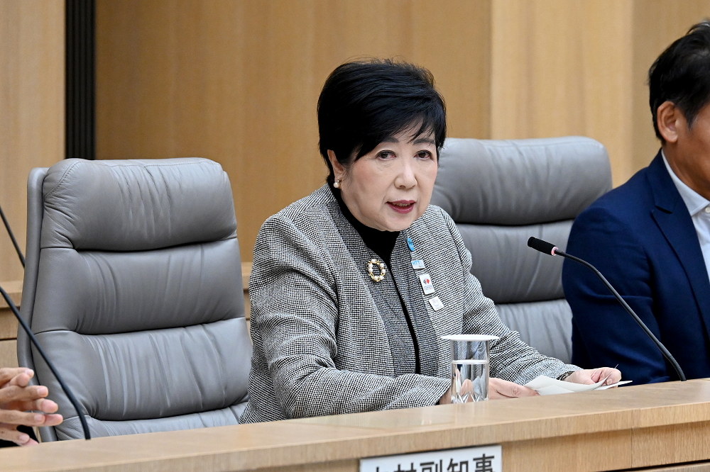 知事の写真