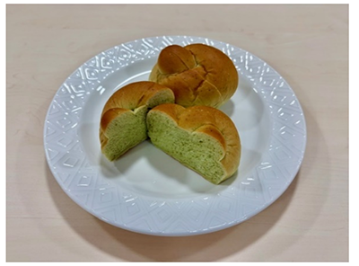 コマツナパンの写真