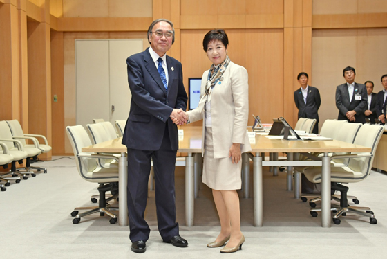 知事と区市町村長との意見交換の写真2