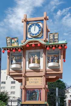 가라쿠리 시계 사진