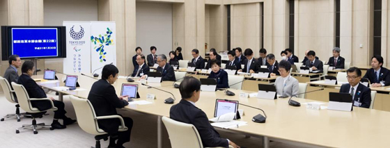 会議の様子の写真1