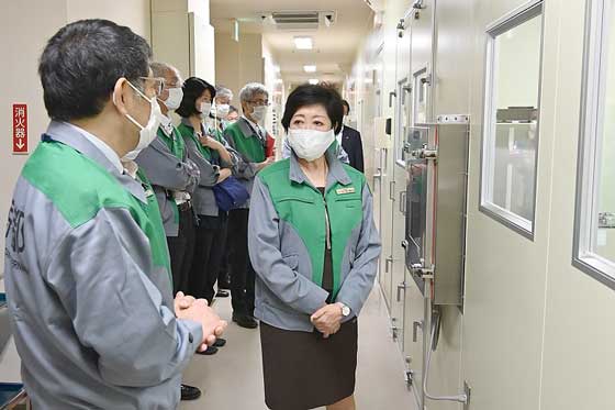 知事視察 東京都健康安全研究センター 豊島区池袋保健所 都立駒込病院 東京都