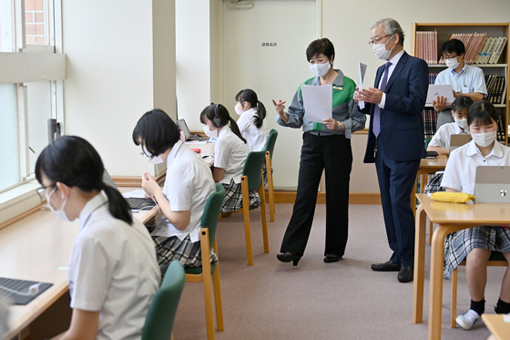 私立学校視察（富士見丘中学校・高等学校）の写真2