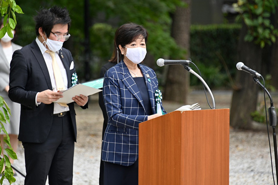 国際平和デーに全国で平和を祈るかねうち式の写真1