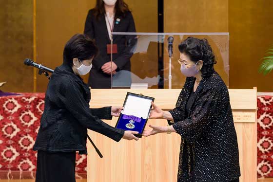 東京都名誉都民顕彰式及び東京都功労者表彰式式典の写真2