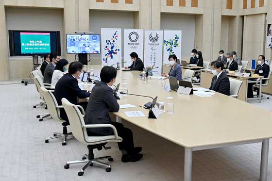 東京都税制調査会の写真2